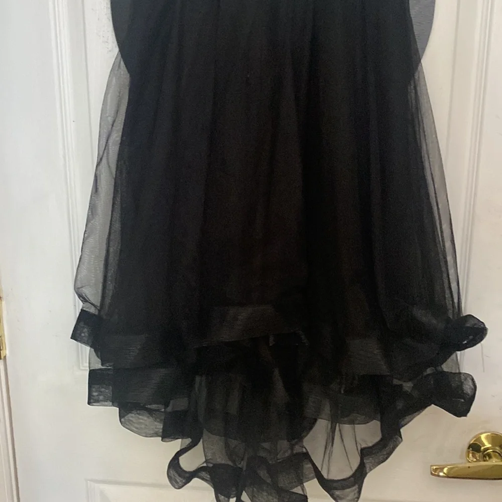 Girls black and white lace top dress - Picture 3 of 5